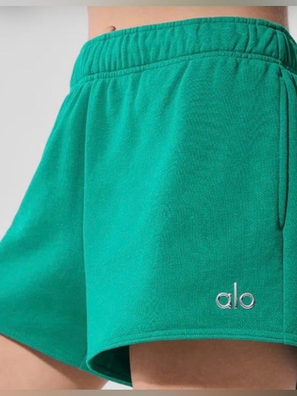 Alo Accolade Shorts- Size XL